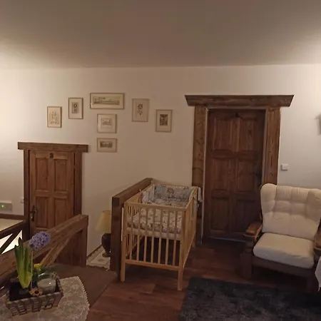 Homestay Hospudka Na Trucovne Sazava (Benesov)