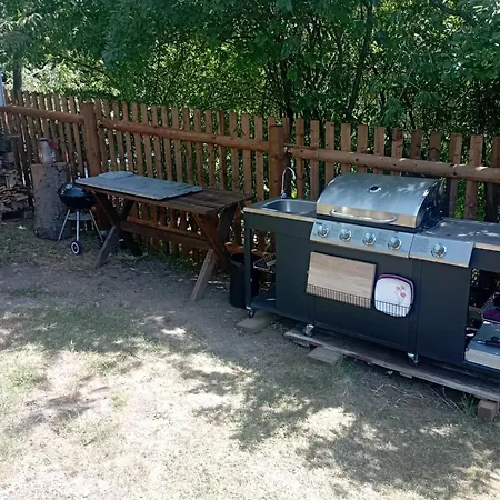 Hospudka Na Trucovne * Sázava